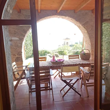 Dolce Vita- X8 Luxury Garda